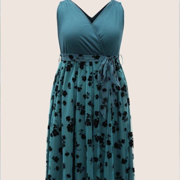 BloomChic Floral Mesh Patchwork Surplice Neck Tank Dress - Picture 4 of 6